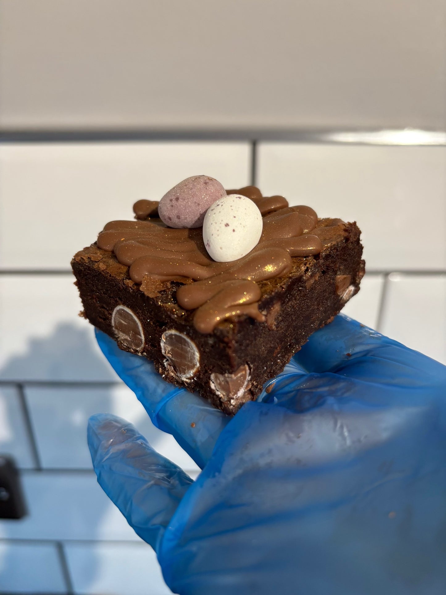 Mini egg brownies x6